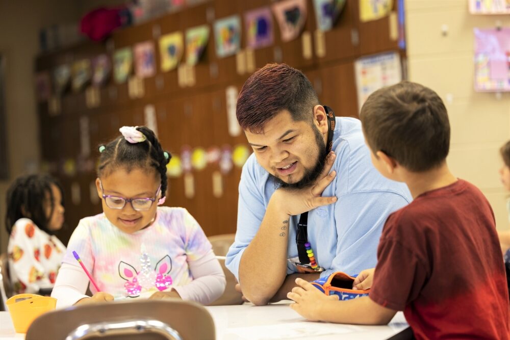 Early Childhood Educator In Action – SM